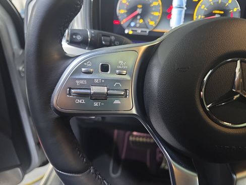 Used 2022 Mercedes-Benz G 550 image 17