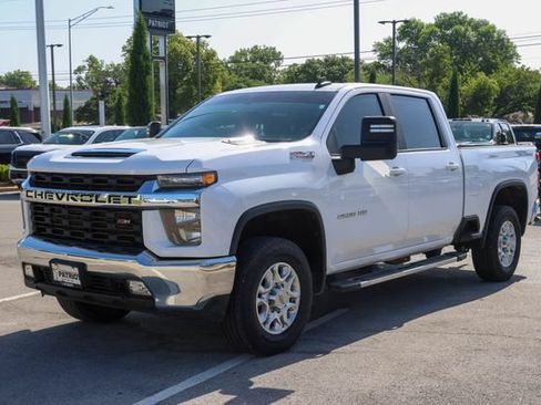 Used 2022 Chevrolet Silverado 2500 LT w/ Convenience Package AWD/4WD image 6