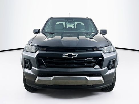 Used 2026 Chevrolet Colorado Trail Boss AWD/4WD image 2