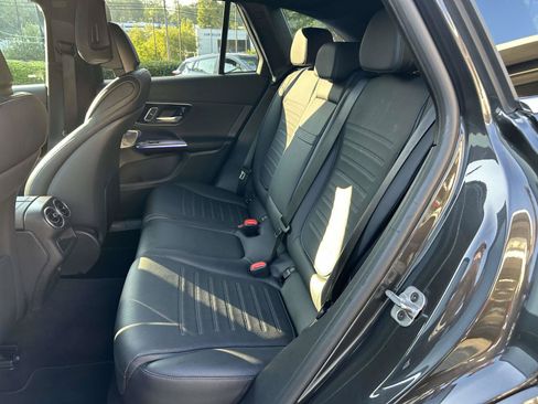 Certified 2025 Mercedes-Benz GLC 300 4MATIC image 42