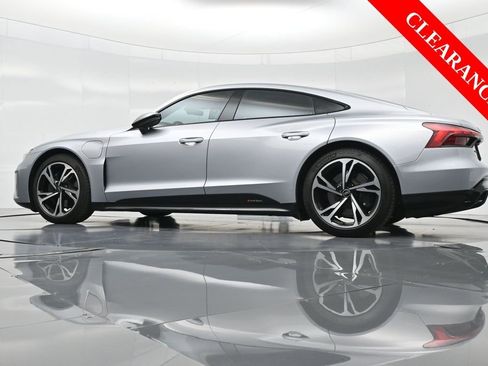Used 2024 Audi e-tron GT Premium Plus image 51