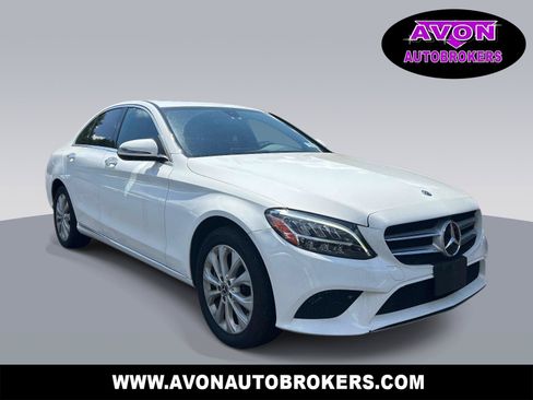 Used 2019 Mercedes-Benz C 300 4MATIC Sedan image 1