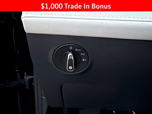 New 2026 Volkswagen Taos SE FWD image 23