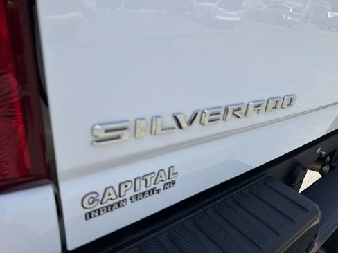 Used 2024 Chevrolet Silverado 2500 Custom w/ Custom Value Package AWD/4WD image 36