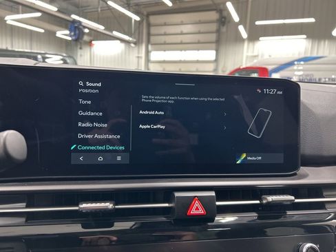 New 2026 Kia Sportage EX image 18