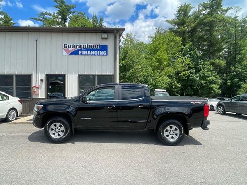 Used 2018 Chevrolet Colorado W/T w/ WT Convenience Package AWD/4WD image 7