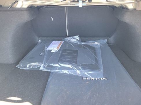 New 2026 Nissan Sentra SL FWD image 36