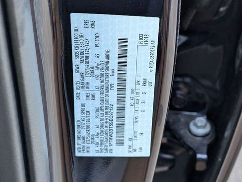 New 2025 Ford F250 Lariat w/ Lariat Ultimate Package image 34