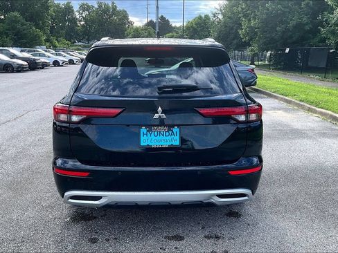 Used 2022 Mitsubishi Outlander SEL AWD/4WD image 6