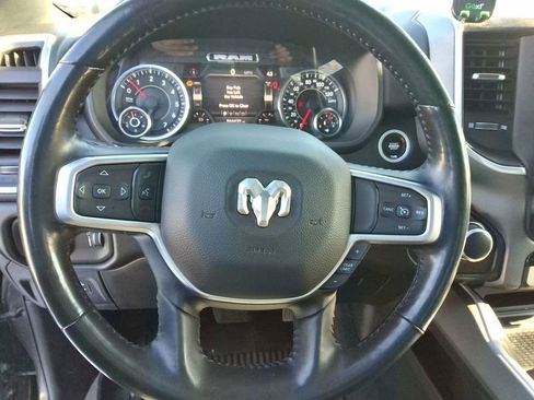 Used 2022 RAM 1500 Big Horn AWD/4WD image 13