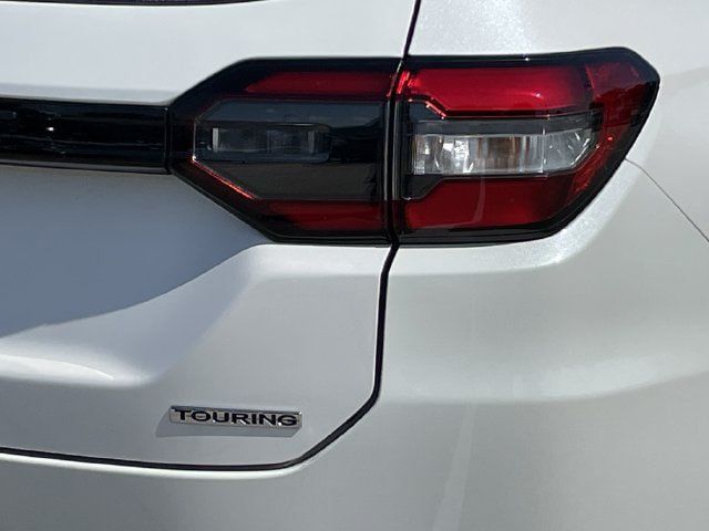 Used 2025 Honda Pilot Touring image 7