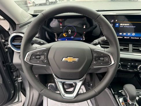New 2026 Chevrolet Trax LT w/ Driver Confidence Package image 24