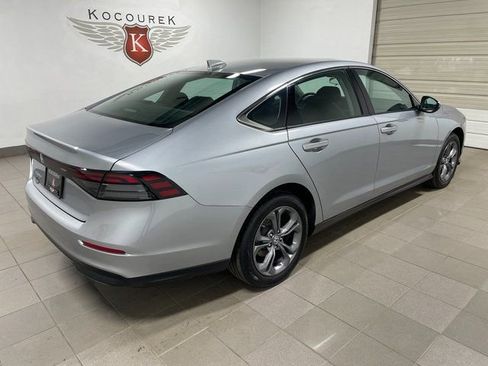 Used 2023 Honda Accord EX image 6