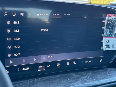 New 2025 Audi Q5 Premium image 17