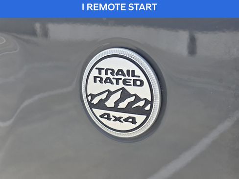 Used 2022 Jeep Gladiator Overland w/ Popular Equipment Package image 12