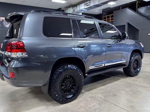 Used 2021 Toyota Land Cruiser AWD/4WD image 8