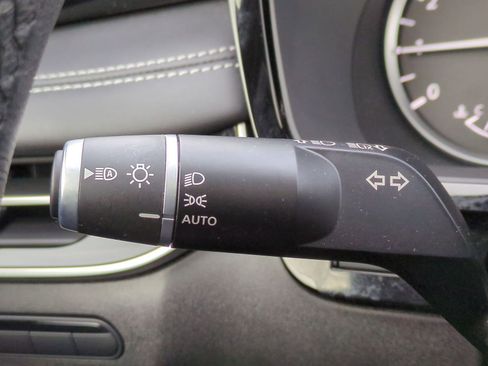 Used 2023 INFINITI QX60 Pure image 29