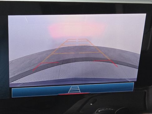 Used 2025 Chevrolet Corvette Stingray Coupe w/ Z51 Performance Package image 27