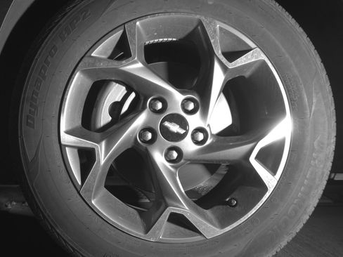 Used 2025 Chevrolet Trax LT FWD image 12