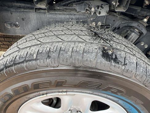 Used 2024 Toyota Tundra SR image 30