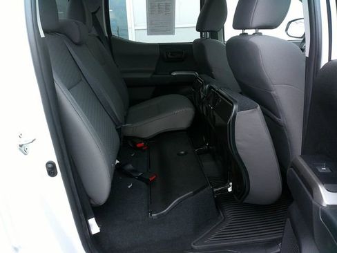 Used 2022 Toyota Tacoma SR5 image 28