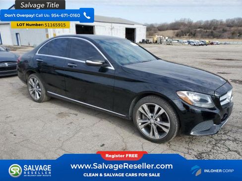 Used 2015 Mercedes-Benz C 300 4MATIC Sedan image 5