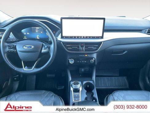 Used 2023 Ford Escape Platinum w/ Premium Technology Package image 10