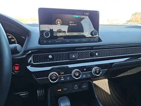 Used 2023 Honda Civic Sport image 22