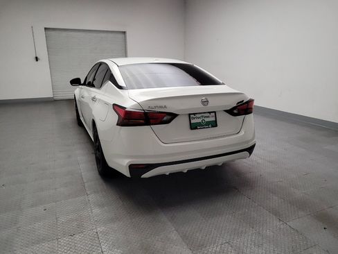 Used 2020 Nissan Altima 2.5 S FWD image 6
