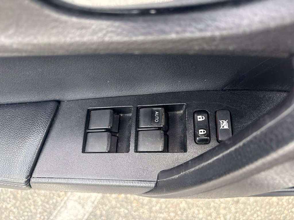 Used 2019 Toyota Corolla SE FWD image 25