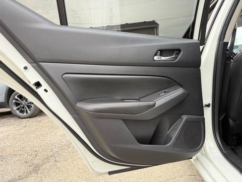 Used 2022 Nissan Altima 2.5 SR FWD image 24