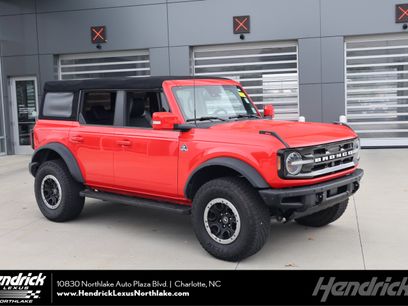 Used 2022 Ford Bronco Outer Banks w/ Sasquatch Package