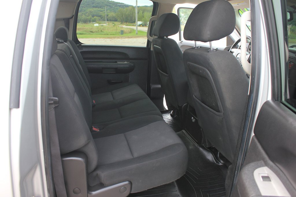 Used 2010 Chevrolet Silverado 1500 LT w/ Power Pack Plus AWD/4WD image 35