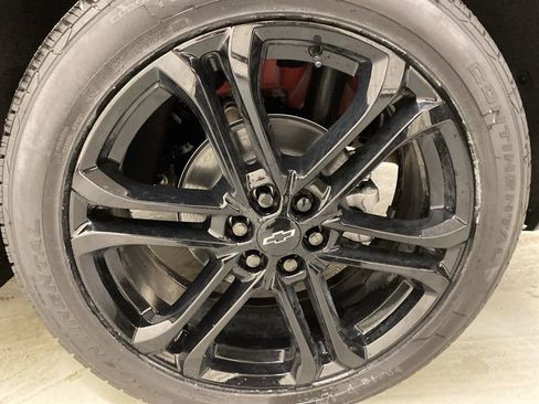 New 2026 Chevrolet Traverse LT w/ LPO, Floor Liner Package image 26