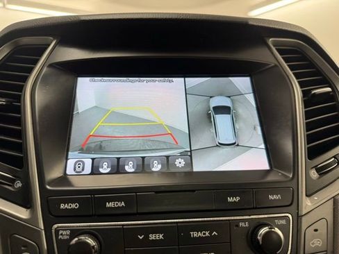 Used 2019 Hyundai Santa Fe XL image 23