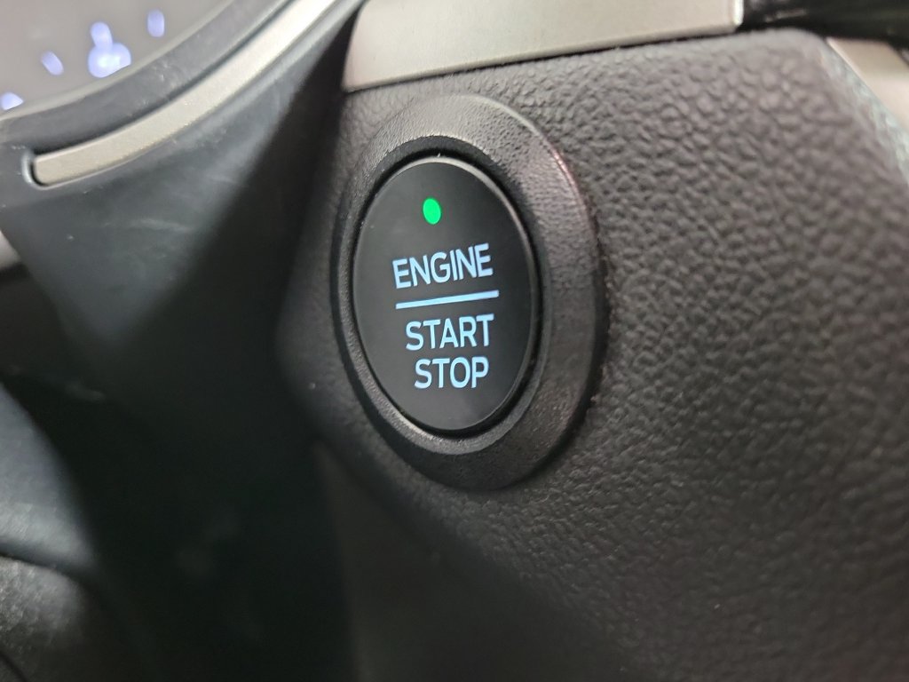 Used 2022 Ford Escape SEL AWD/4WD image 30