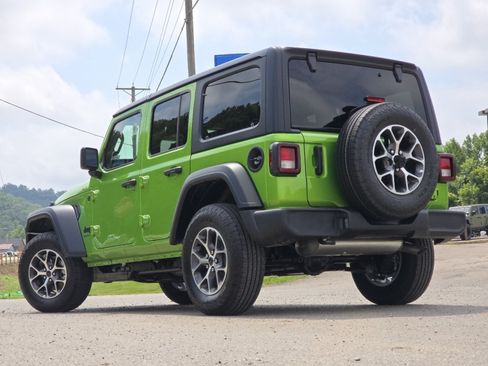 New 2026 Jeep Wrangler Unlimited Sport AWD/4WD image 8