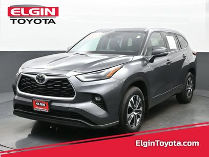 Used 2022 Toyota Highlander XLE