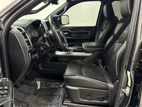 Used 2022 RAM 3500 Laramie image 13