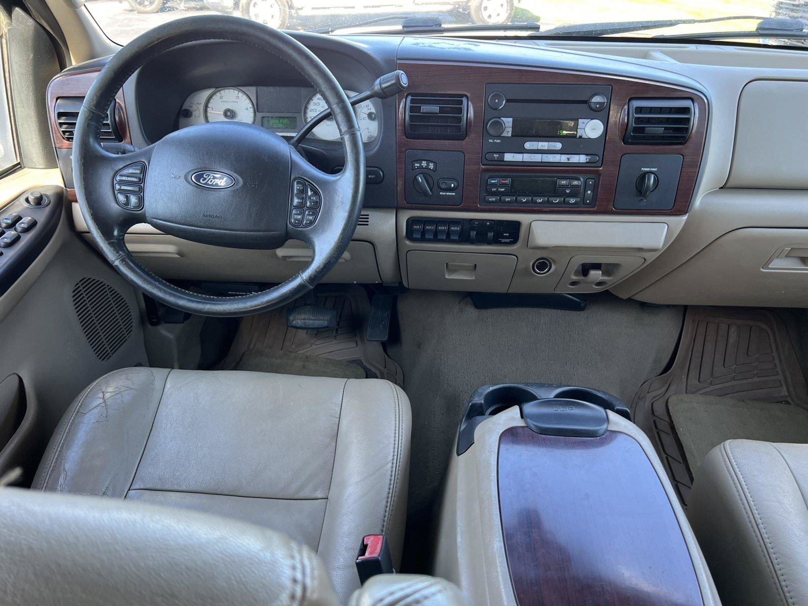 Used 2007 Ford F350 Lariat AWD/4WD image 4