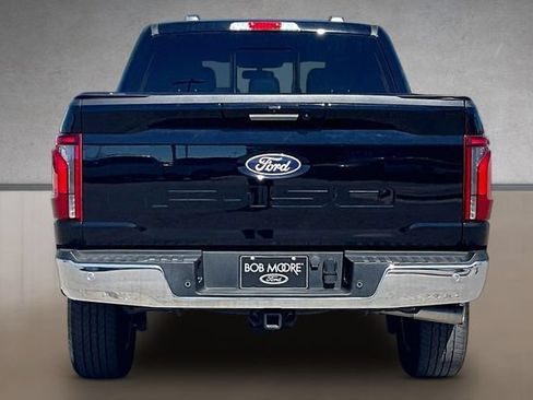 Used 2024 Ford F150 Lariat w/ FX4 Off-Road Package AWD/4WD image 4