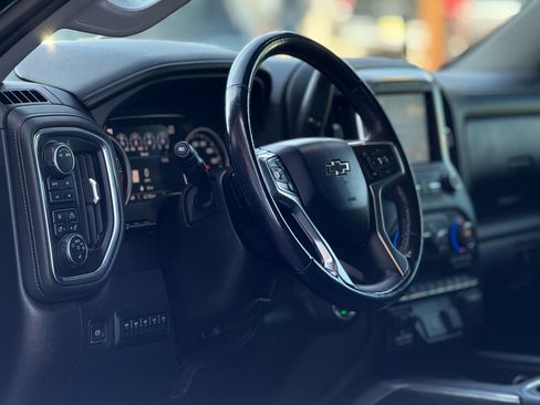 Used 2023 Chevrolet Silverado 2500 LTZ w/ LTZ Plus Package image 8