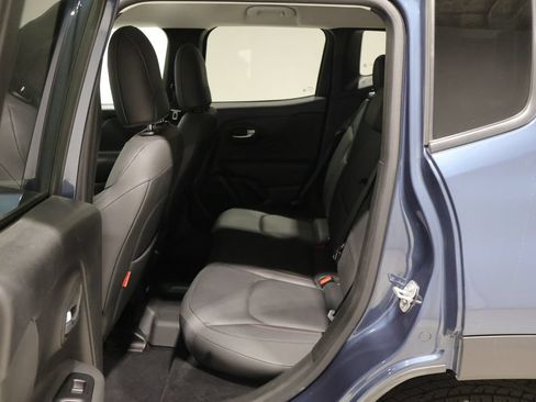 Used 2022 Jeep Renegade Trailhawk AWD/4WD image 16