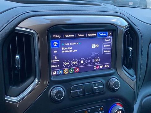 Used 2023 Chevrolet Silverado 3500 High Country w/ Z71 Off-Road Package image 32