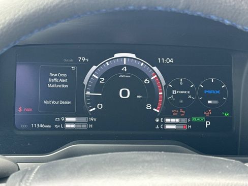Certified 2025 Toyota Sequoia Platinum AWD/4WD image 32