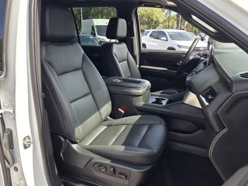 Certified 2023 Chevrolet Tahoe Z71 w/ Luxury Package AWD/4WD image 21