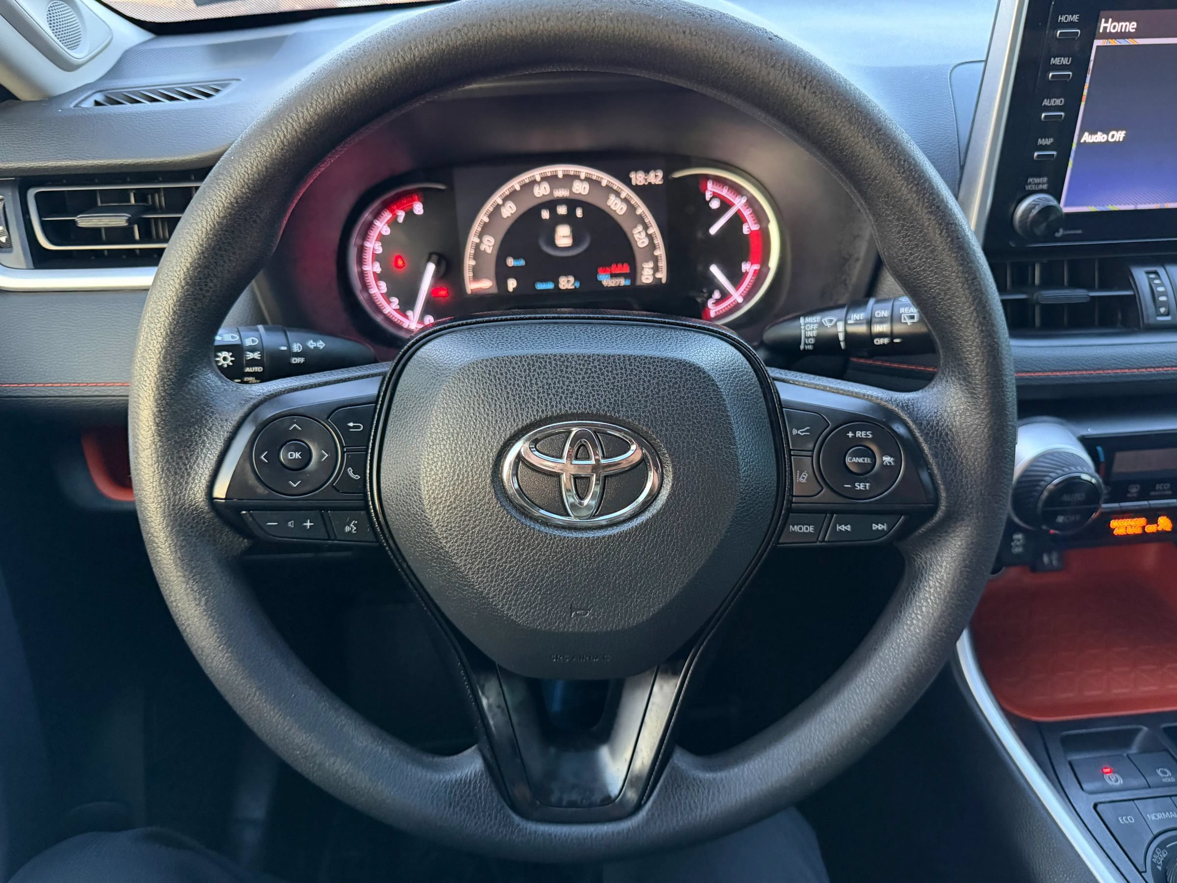 Used 2019 Toyota RAV4 Adventure AWD/4WD image 25