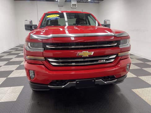 Used 2018 Chevrolet Silverado 1500 LT w/ All Star Edition image 7