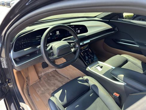 Used 2025 Lucid Air Touring AWD/4WD image 25