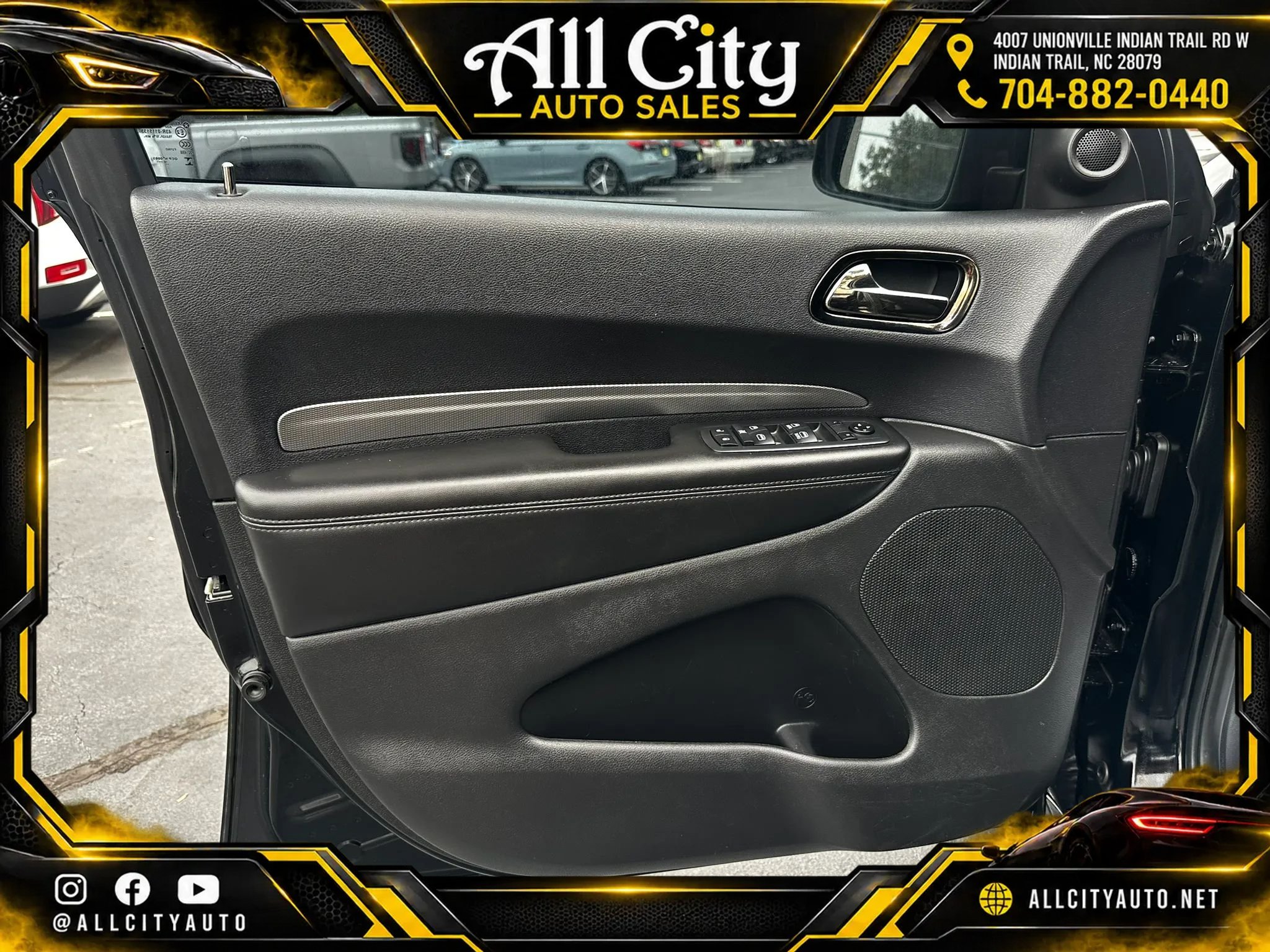 Used 2020 Dodge Durango GT w/ Blacktop Package RWD image 33